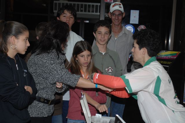 027-AHJFBowlingforEquestrians-2-18-07-DeRosaPhoto.jpg
