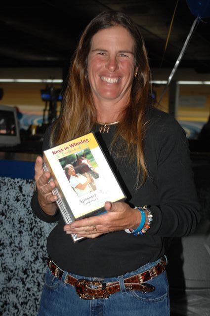 201-AHJFBowlingforEquestrians-2-18-07-DeRosaPhoto.jpg