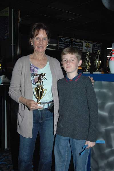 AHJF-Bowling-2-14-10-179-DDeRosaPhoto.jpg