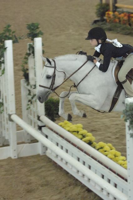 166-TouchofSilver-LuluFarish-LegacyCup-5-13-07-DeRosaPhoto.jpg