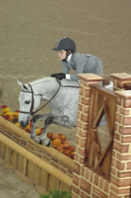 022-SomethingBlue-LucyBurton-LegacyCupCup-PnyHtrGoRnd-5-12-07-DeRosaPhoto.jpg