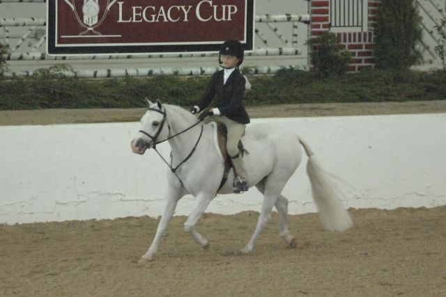 047-Shine-LuluFarish-LegacyCupCup-PnyHtrGoRnd-5-12-07-DeRosaPhoto.jpg