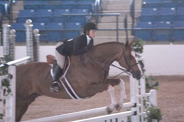 050-Gryffindor-JenniferPapiernikl-LegacyCup-Pro3-5-10-07-DeRosaPhoto.jpg