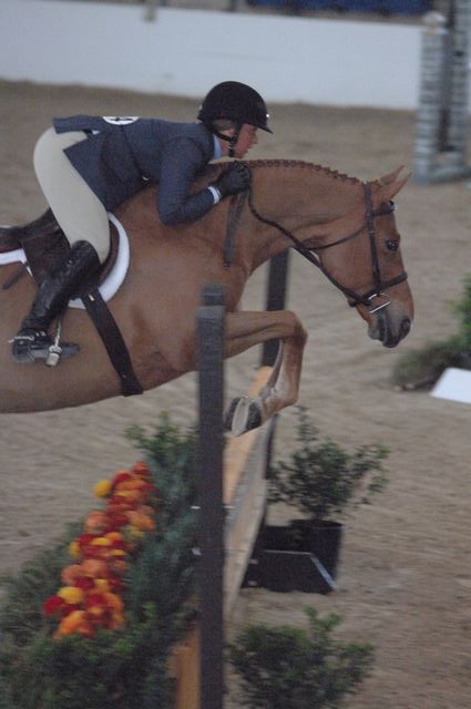 301-VioletsAreBlue-JenniferAlfano-LegacyCup-3'6Pro-5-10-07-DeRosaPhoto.jpg