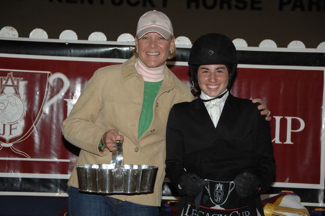 1809-JenniferWaxman-LegacyCup-NonPro3'FinalsAwards-5-16-08-DeRosaPhoto.JPG