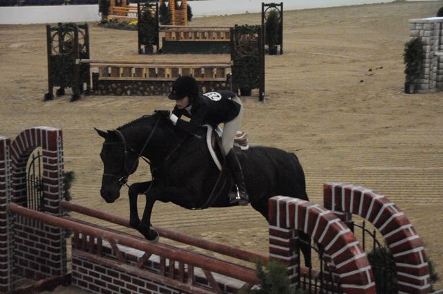 1854-Africa-CaitlinZiegler-LegacyCup-NonPro3'6GoRound-5-17-08-DeRosaPhoto.jpg