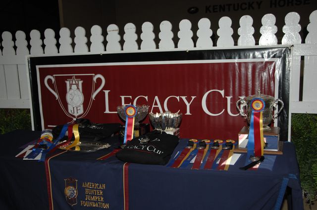 2246-LegacyCup-NonPro3'6GoRoundAwards-5-17-08-DeRosaPhoto
