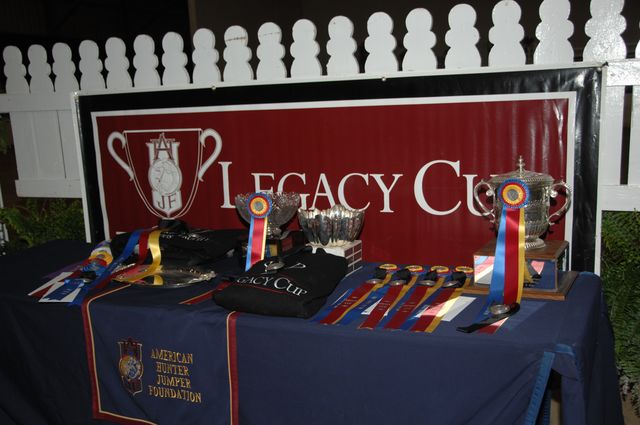 2247-LegacyCup-NonPro3'6GoRoundAwards-5-17-08-DeRosaPhoto