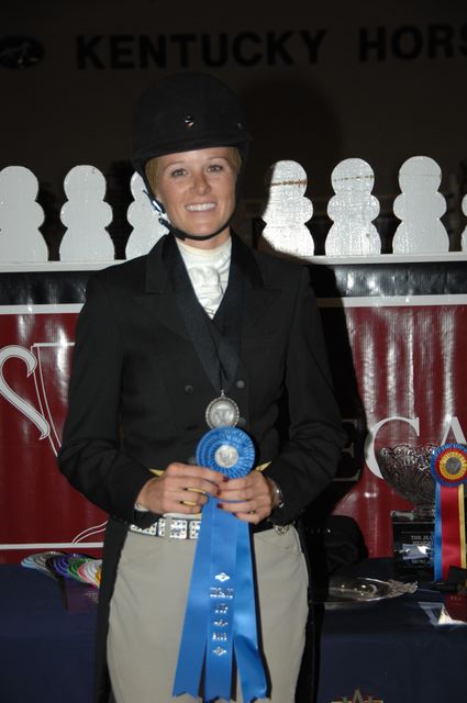2254-Cruise-LindseyFishell-LegacyCup-NonPro3'6GoRoundAwards-5-17-08-DeRosaPhoto