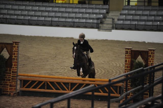 2190-HappyMeal-EmmaRoberts-LegacyCup-PonyFinals-5-17-08-DeRosaPhoto.jpg