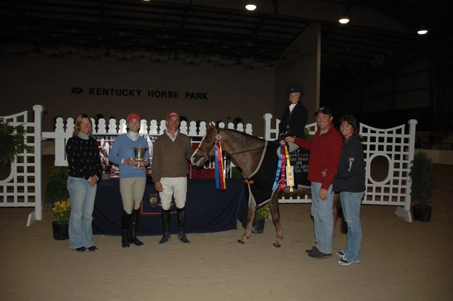 2226-MindYourStep-BrittniRaflowitz-LegacyCup-PonyFinalsAwards-5-17-08-DeRosaPhoto.jpg