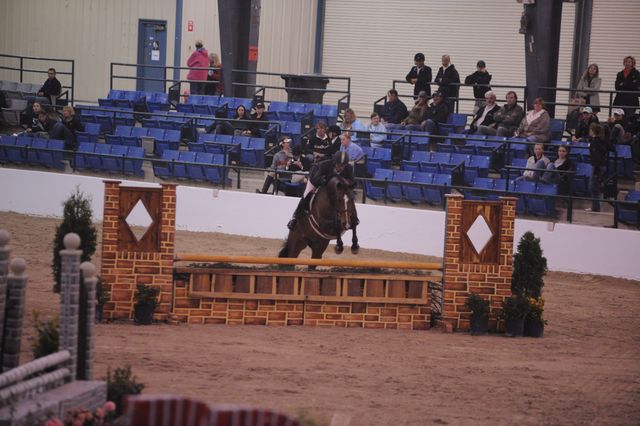 705-Tucker-MorganThomas-LegacyCup-Pro3'Finals-5-9-08-DeRosaPhoto.JPG