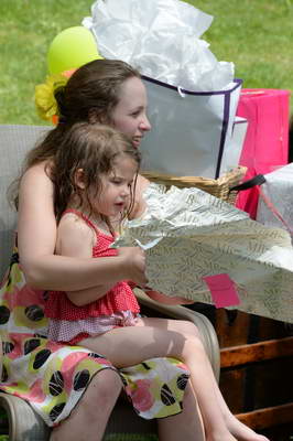 Beth-Shower-6-2-13-DSC 8307-DDeRosaPhoto