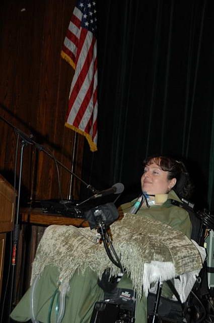 11-5-08-FarmingdaleCollege-BrookeEllison-13-DeRosaPhoto.jpg