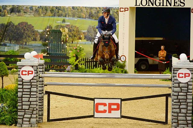 NHS-LonginesWC-11-1-15-3327-OlivierPhilippaerts-H&MChallengeVDBegijnakkerZ-DDeRosaPhoto