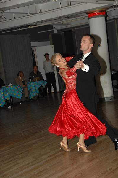 Dancing-11-8-09-Rita-35-DDeRosaPhoto.jpg