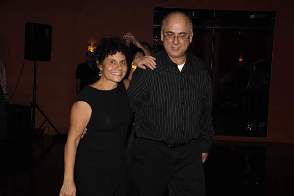BUCD-11-21-09-039-CaliMix-DDeRosaPhoto.jpg