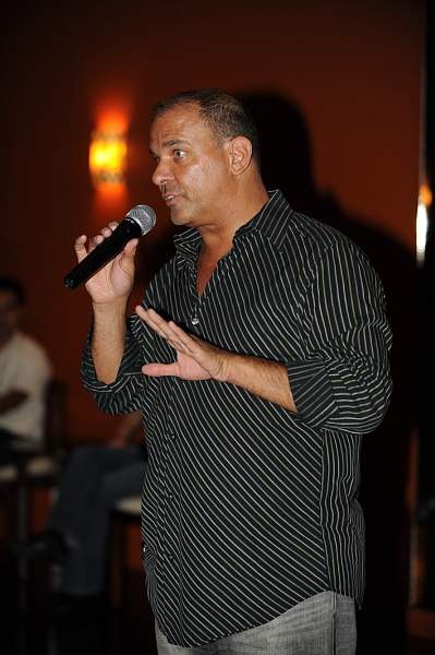 BUCD-CaliMix-9-12-09-89-DeRosaPhoto.jpg