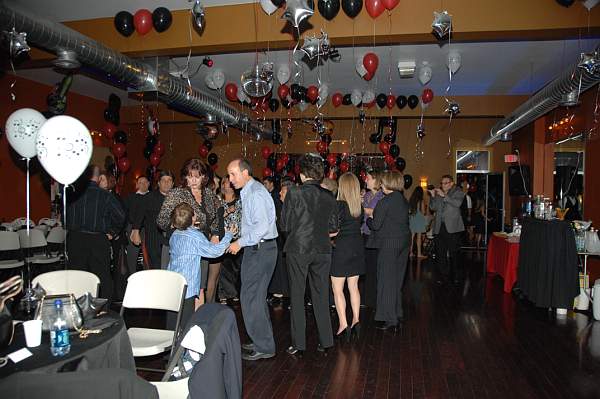 BUCD-9-25-09-BariSweet16-104-DDeRosaPhoto.jpg