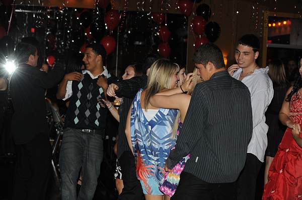 BUCD-9-25-09-BariSweet16-28-DDeRosaPhoto.jpg