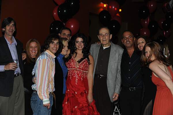 BUCD-9-25-09-BariSweet16-128-DDeRosaPhoto.jpg