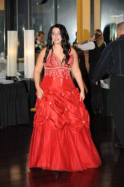 BUCD-9-25-09-BariSweet16-147-DDeRosaPhoto.jpg
