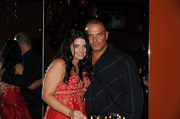 BUCD-9-25-09-BariSweet16-277-DDeRosaPhoto.jpg