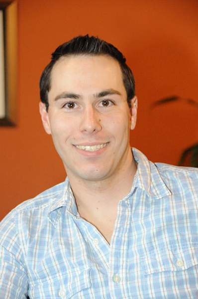 AnthonyDeRosa-BUCD-Headshots-9-DDeRosaPhoto