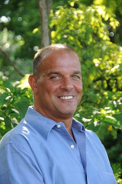 JeffSherman-BUCD-Headshots-43-DDeRosaPhoto.jpg