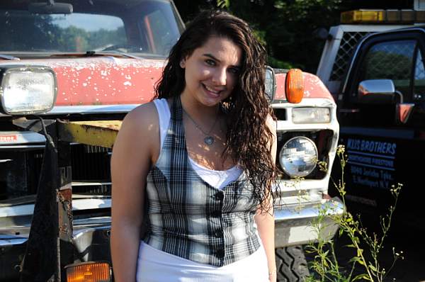 JeffDaughter-BUCD-Headshots-50-DDeRosaPhoto.jpg