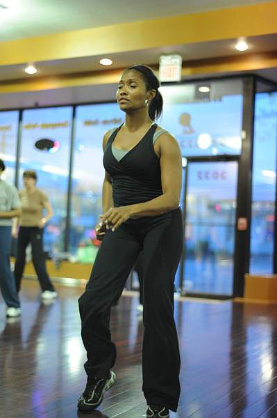 BUCD-Zumba-5-14-09-12-DDeRosaPhoto.jpg