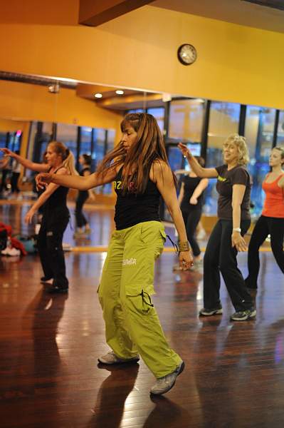 BUCD-Zumba-5-14-09-23-DDeRosaPhoto.jpg