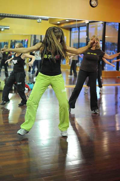 BUCD-Zumba-5-14-09-30-DDeRosaPhoto.jpg
