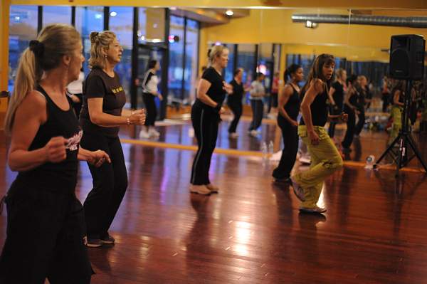 BUCD-Zumba-5-14-09-38-DDeRosaPhoto.jpg