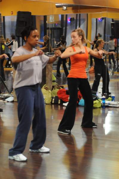BUCD-Zumba-5-14-09-54-DDeRosaPhoto.jpg