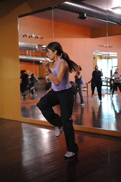 BUCD-Zumba-5-2-09-8-DDeRosaPhoto.jpg