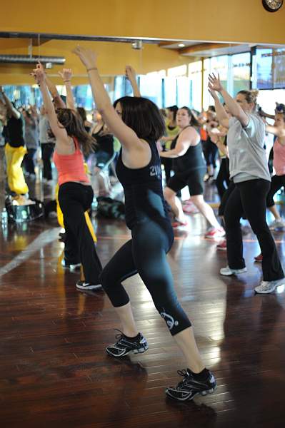 BUCD-Zumba-5-21-09-18-DDeRosaPhoto.jpg