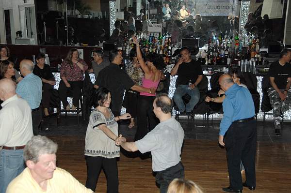 Dancing-5-14-09-107-DDeRosaPhoto.jpg