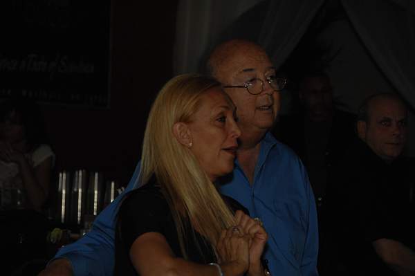 Dancing-5-14-09-71-DDeRosaPhoto.jpg