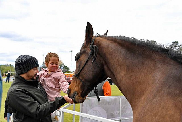 MARLEY'S ROUND UP-4-9-22-8210-DDeRosaPhoto