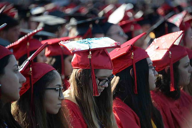 Pat-Med-Graduation-6-22-17-5474-DDeRosaPhoto