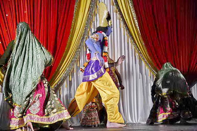Gurudev1-7-11-14-6293-DDeRosaPhoto