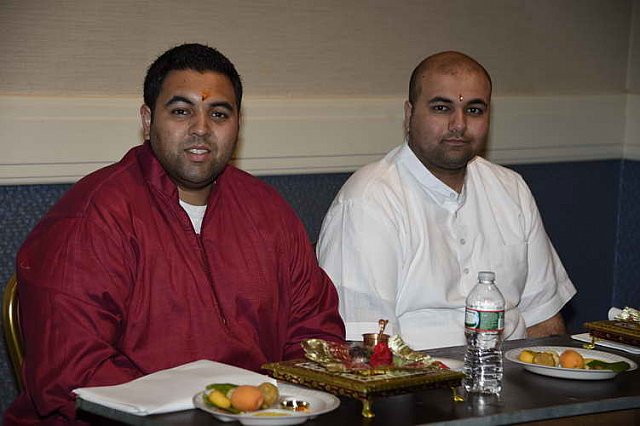 Gurudev1-7-12-14-6885-DDeRosaPhoto