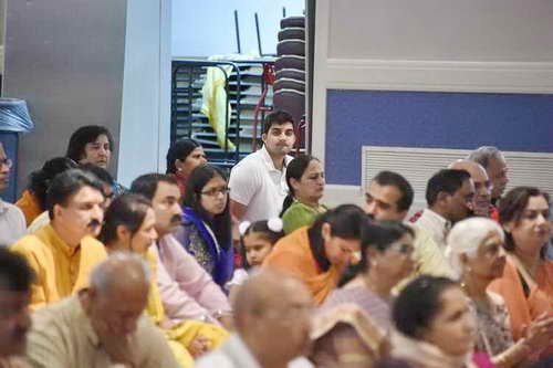 Gurudev1-7-12-14-7144-DDeRosaPhoto