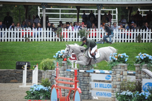HITS-Jumpers-9-11-11-4293-Chianto-JohnPearce-DDeRosaPhoto.JPG