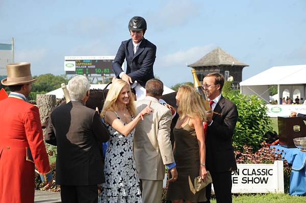HC09-8-30-09-FTI-GP-Awards-1328-Sapphire-McLainWard-DDeRosaPhoto.JPG