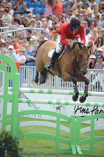 HC09-8-30-09-FTI-GP-0710-Cypria6-AndrewWelles-DDeRosaPhoto.JPG