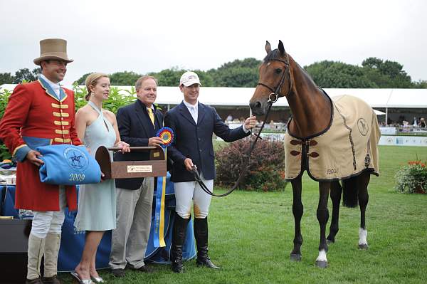 HC09-8-30-09-SpecialAwards-1438--DDeRosaPhoto.JPG