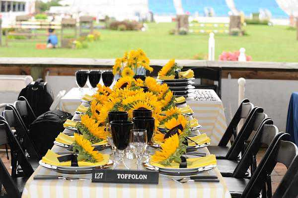 HC09-8-30-09-Tables-0480-DDeRosaPhoto.JPG