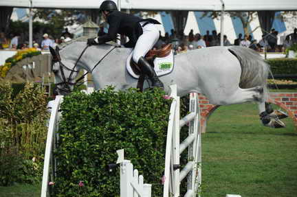 HC-9-4-11-1011-McLainWard-AntaresF-DDeRosaPhoto.JPG